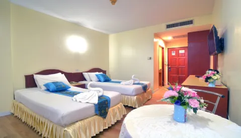 Chumphon Gardens Hotel