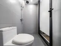 Southwest Business Hotel (Luzhou High speed Railway Station Southwest Business City Branch) Hotel a Luzhou