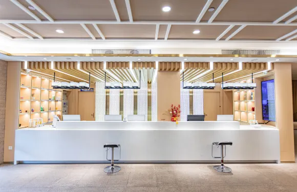 星程酒店（榆樹客運總站店）