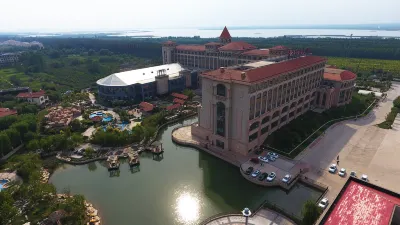 Hengshui Taihua Boyue Hotel Hotels near Zhongyi Seafood City