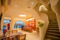 Hengyang and Shanruyuan Hotel (Damiao Branch in Nanyue Scenic Area)