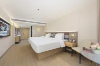 Homeinn Plus Hotel (Dalian Airport)