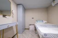 Spring Inn (TST Metro Store C2 EXIT) Hotel di 