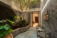 Khách Sạn Căn Hộ Le Parfum Hotel & Apartment Các khách sạn gần Ga Xe Lửa Hà Nội