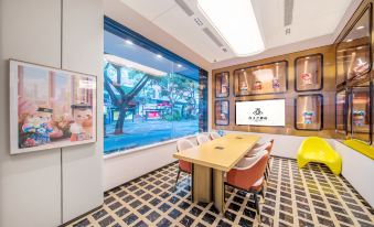 Magnotel Hotel (Shenzhen Diwang Plaza Laojie Subway Station)