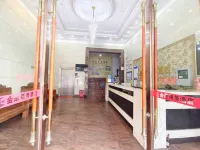 金豪商務酒店（吳川第一中學新港豐廣場店） 鄰近省級非物質文化遺產貔貅舞傳承基地的酒店