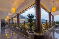 Enshi Yunyin Chashan Duihua Tangquan Shanshu Homestay (Enshi Qingjiang) Hôtels à : Enshi