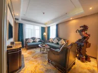 Earl Hotel (Harbin Sophia Church Store Central Street) Hotels near Harbin Train Station