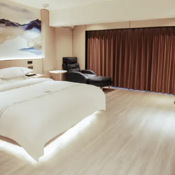 Nancheng Impression Theme Hotel