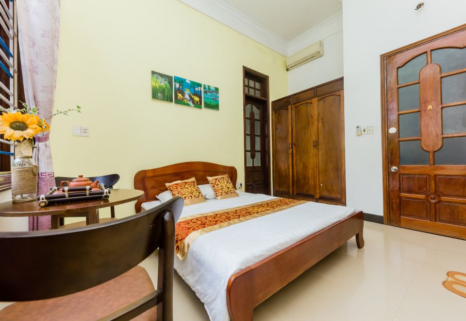 Hue Lotus Homestay