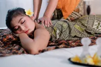 Metro Park View Hotel Kota Lama Semarang - spa