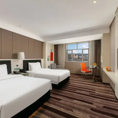 Aishang Hotel (Korla Transportation West Road People's Square Store)