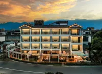 Flower Building Dali Shanhai Yiyi Seaview Hotel (Bohai Caicun Scenic Area)
