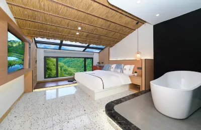 Jiuzhaigou Xiangxiong Linka B&B