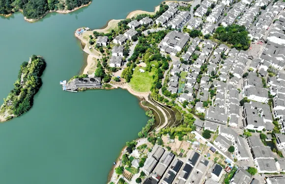 千島湖文淵獅城璞仕酒店