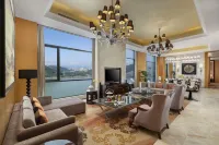 Crowne Plaza Yichang by IHG (Sanxia Tourist Center)