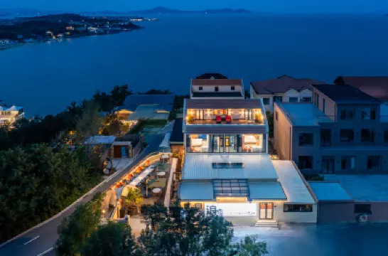 Waves · Designer Boutique Homestay (Laoshan Scenic Area Branch) Отели в г. 