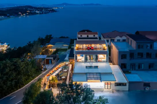 Waves · Designer Boutique Homestay (Laoshan Scenic Area Branch)