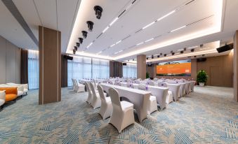 Zhuhai Jinfeng wutong Garden Hotel(Tangjia Ancient Town Sun Yat sen University Zhuhai Campus Store)