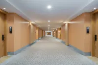 Oriental Gold Hotel - Beach