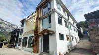 Shan Jian Xi Du Homestay (Dan Fen Gou Branch, Wan Xian Shan Scenic Area) Hotels near Shanglajiang Village