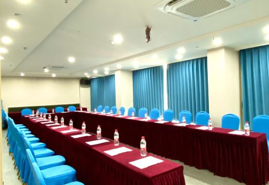 1. 싱콩 호텔 선전..