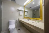Vienna Hotel (Emerald  Lake  Branch, Changsha Ningxiang  High-speed Railway Weat Station) - 3-Star