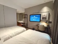 Homeinn Ripple Hotel (Linyi Nanfeng Department Store) Hotels near Linyixian Library