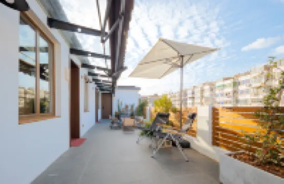 Floral Hotel·Lane's Journey Hotel Hotels near Geyuan Garden