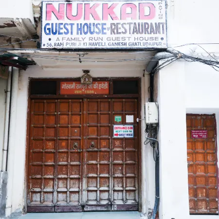 Nukkad Guest House Near Lake Pichola