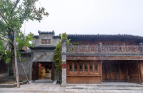 Mingshui Ancient City Rabbit King Inn