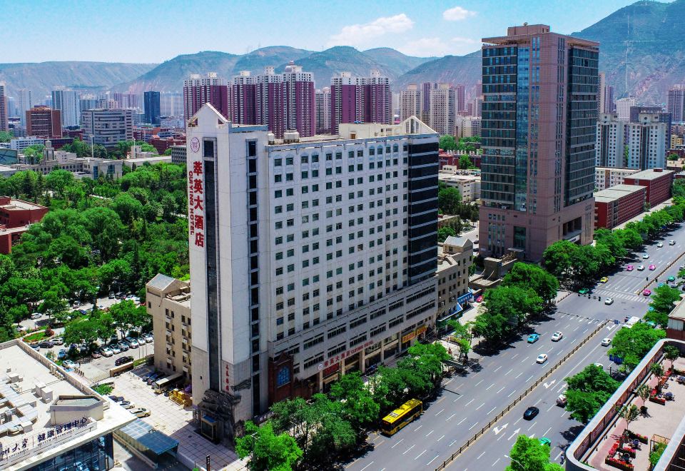 hotel overview picture