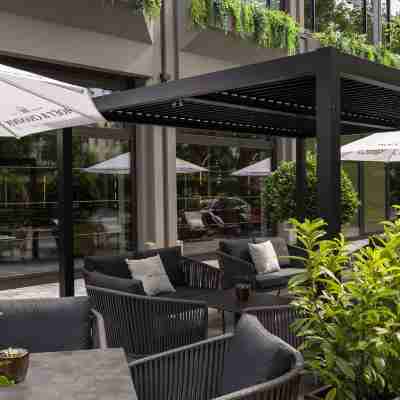 DoubleTree by Hilton Berlin Ku'Damm Hotel Exterior