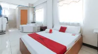 RedDoorz Plus near Tambo Paranaque