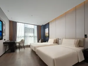 Atour Hotel Shangqiu Wanda Plaza Xueyuan Road