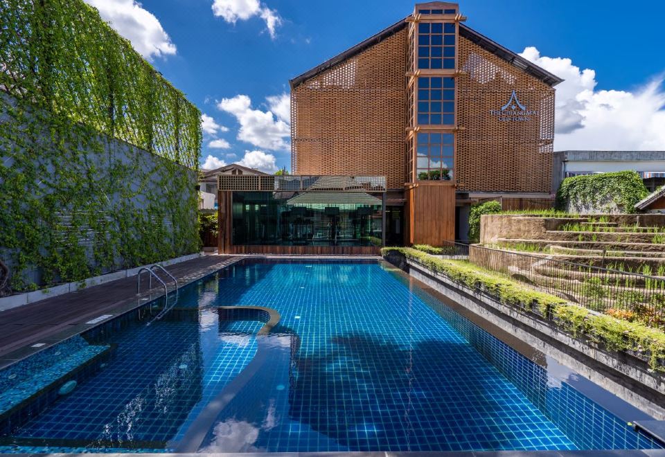 홀리데이 가든 호텔 정원