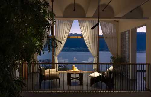 雲邊墅裏·觀日照金山｜懸崖日落半山海景度假別墅酒店（洱海店）