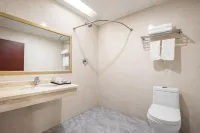 โรงแรมหยุนสุ่ย ริเวอร์ เยว่ชิง สปริง - ที่มีที่จอดรถ