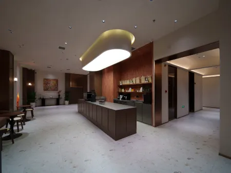 Huanghe Grand Hotel Отели рядом с достопримечательностью «Qintong Ancient Town»