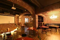 Haotai Holiday Inn (Zhongshan District Gangdong Fifth Street Punch Point Branch) - Quầy bar