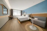 Country In&Suites byRadisson Zhanjiang Chikan Old Street World Trade Center Hotels in Zhanjiang