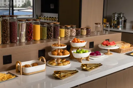 Tianlong Hotel (Lufeng South Railway Station Jinshan Ancient Town Branch) Отели в г. Луфын