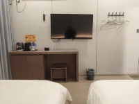 7Days Inn Hotel (Langzhong Ancient Town Center) - parkir