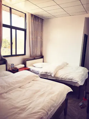Hailong Homestay