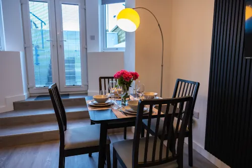 Sunbeam House Apartment 1