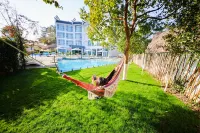 Guanxun Light Luxury Resort (Qiandao Lake Scenic Area Store) Hotels in Chun'an