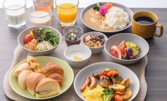 VIA INN UMEDA JR West Group