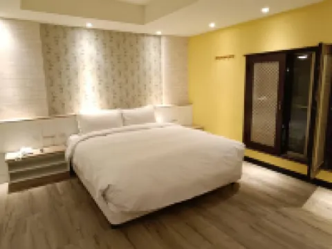 薇風情汽車旅館（湖內館）