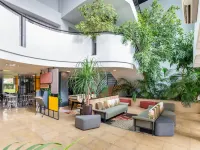 B&B Hotel Lyon Centre Part-Dieu Gambetta Hotels near 3rd arr.