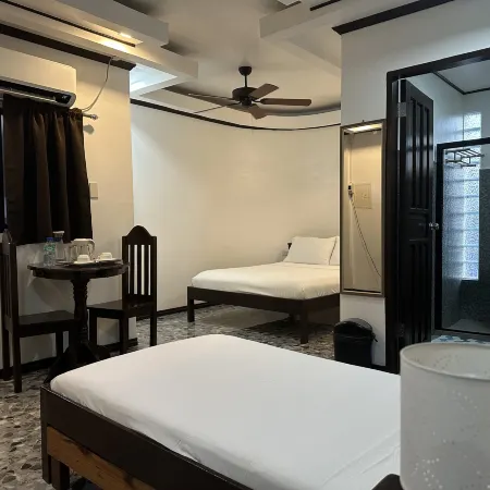 Hotel Oasis Port Barton